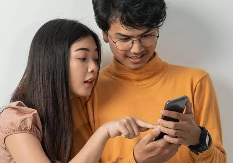 The Pros and Cons of Using Omegle for Anonymous Conversations